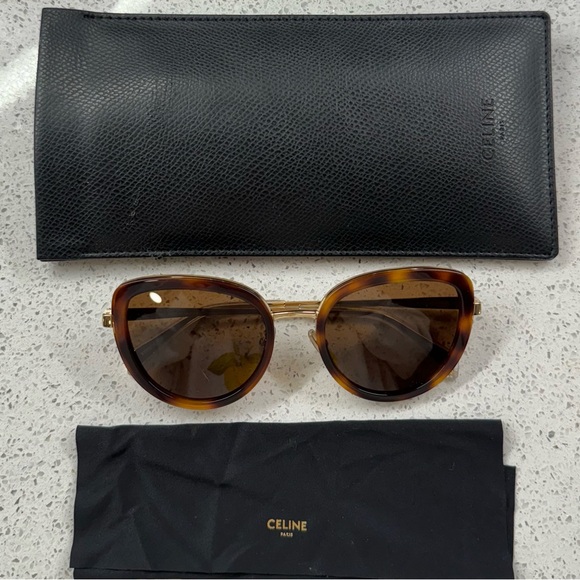 NWOT CELINE CAT EYE SUNGLASSES - CL40203U - HAVANA / GOLD - Picture 4 of 9